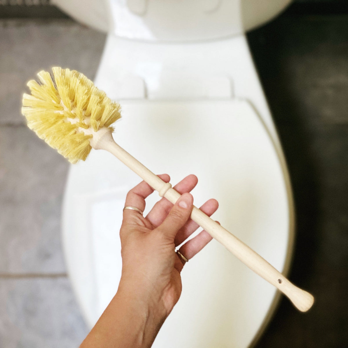 Plastic-Free Toilet Brush –