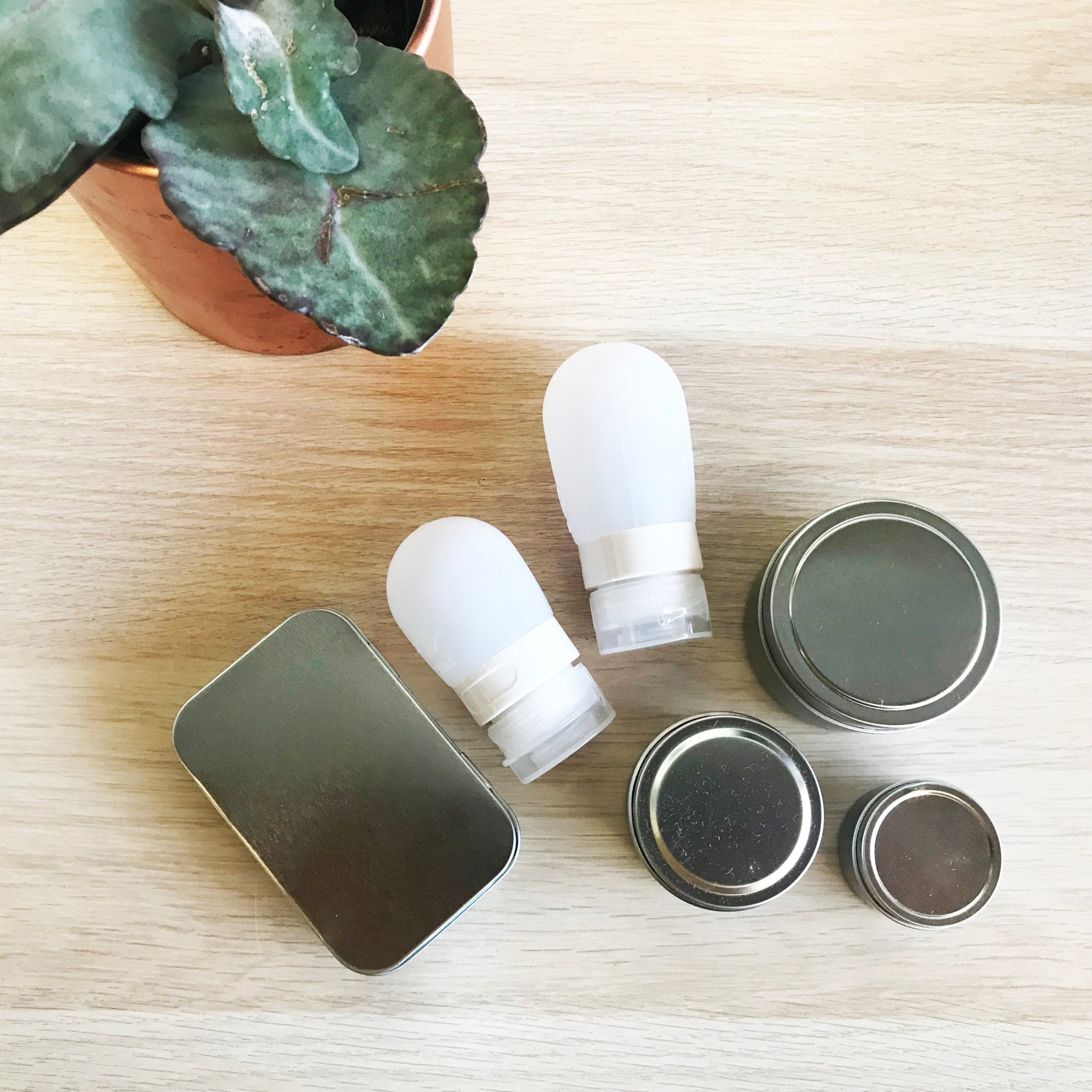 Why You Should Use Aluminum Cosmetic Containers