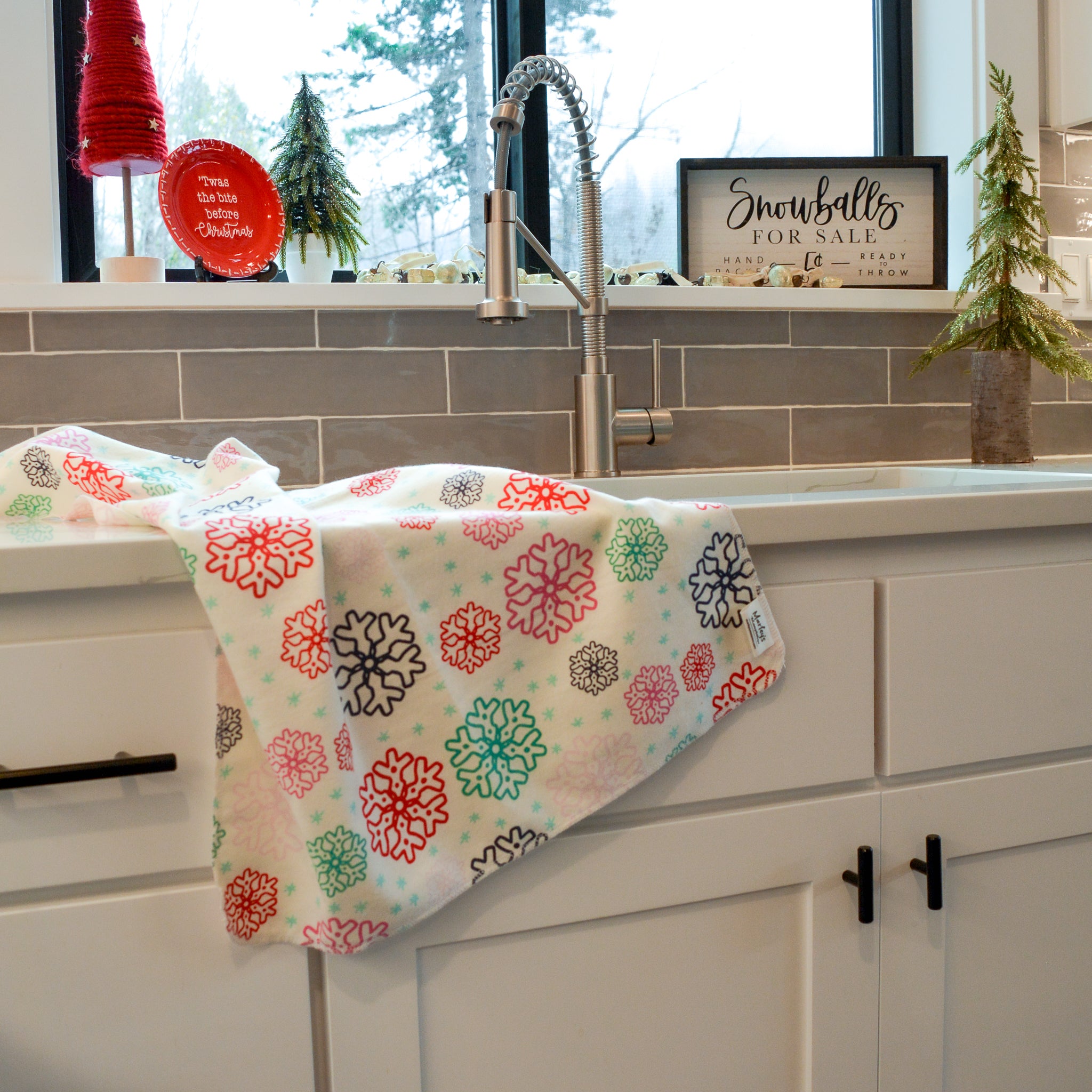 Kitchen Tea Towel: Holiday Prints