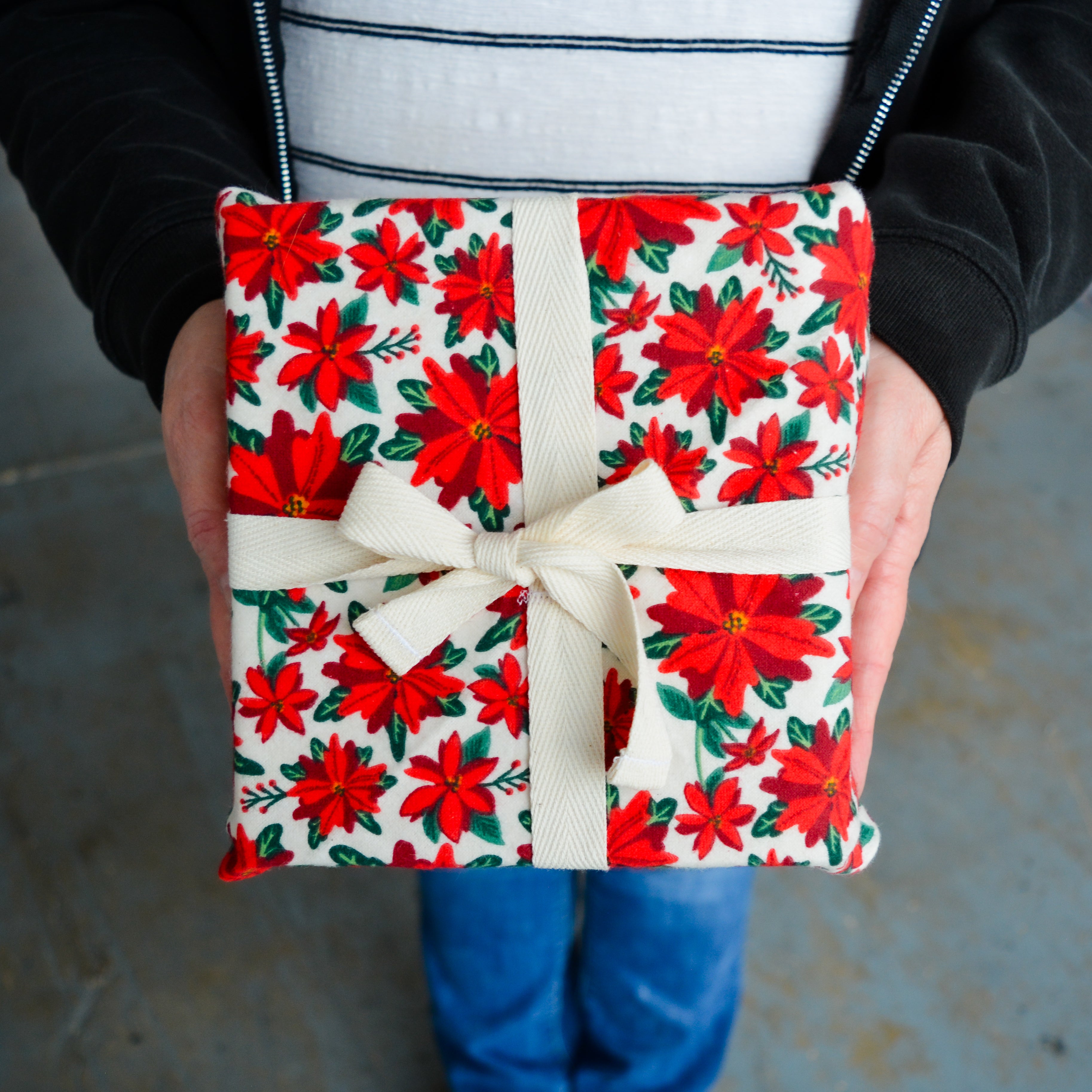 Reusable Gift Wrap: Holiday Prints